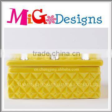 Customized Design Ceramic Adorable Wedding Favor Box In China