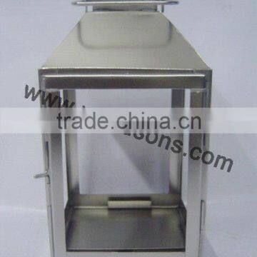 Colorful Windproof Lightweight Metal Candle Lantern photo-3