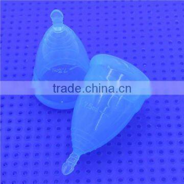 Collapsible S and l Size Food Grade Reusable Silicone Cups for Menstrual Cycle photo-4