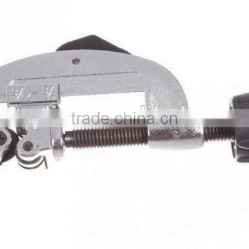 BERRYLION High Quality Clamp Style PVC Cutter for Air Conditioner Repairing photo-2