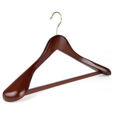 Angie Hot selling wooden coats hanger