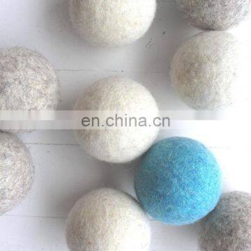 Eco-friendly Products Wool Color Felt Balls photo-3