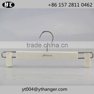 Matched Set Plastic Hanger White Hanger and Pants Hanger photo-3