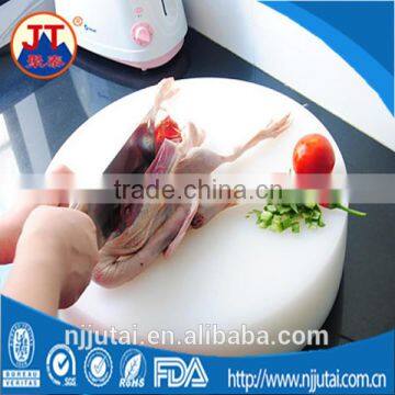 Non-toxic thick round UHMWPE cutting board