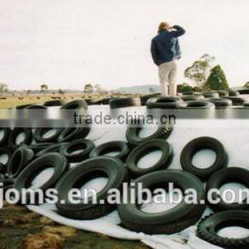 Oxygen barrier white and black silage film for silage covering