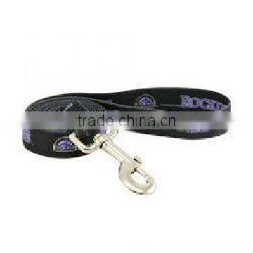 cat collars and leashes