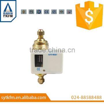 2016TKFM hot sale SR505 Differential pressure controller for air conditioner pressure controller                        
                                                                                Supplier's Choice