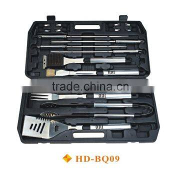 Cheap price high quality for 18 pcs barbecue BBQ tool kit with plastic portable case