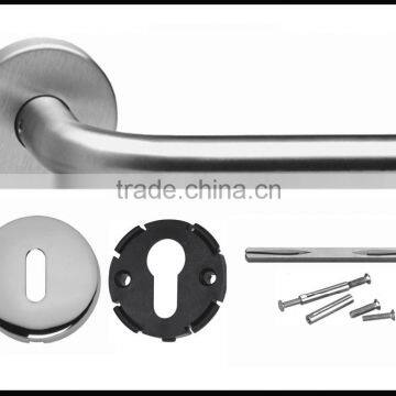 European Stainless Steel Handle Jh001 in Wooden Door Made in China photo-3