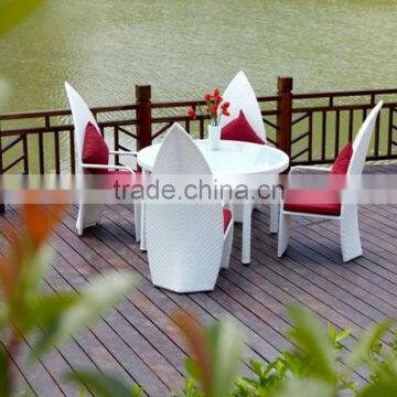 2013 New style unique waterproof white outdoor rattan garden furniture set/poly garden furniture design