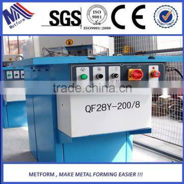 Hydraulic metal sheet V from corner cutting machine