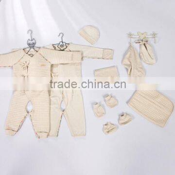 100% Cotton Nine Pieces Sets of Baby Clothing Sets Gift Box for Newborn Around Years