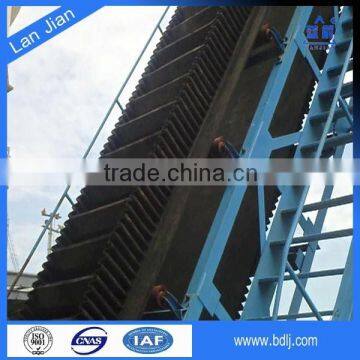 Increases the Transmission Angle, Easy Transportation of Liquid-like Materials Large Dip Angle Conveyor Belt photo-3