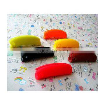 High quality pantone color silicone bag handle