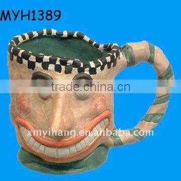 2011 new comer ceramic beer mug