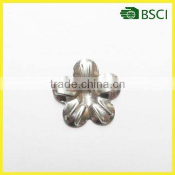 YS15B054 flower cast iron decorative items metal part for home and garden