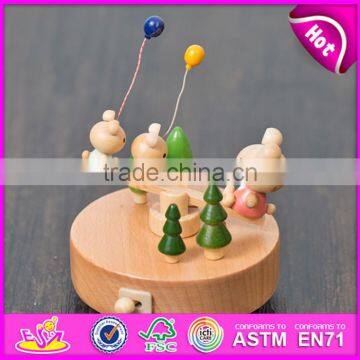 Best design cartoon bear wooden baby toy music box W07B045