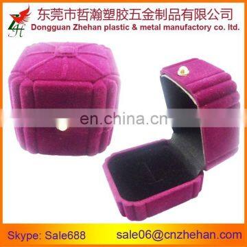 2015 Hot sale ring velvet lined gift box