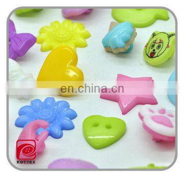 2 hole star shape plastic button, pink children's button