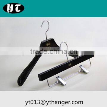 CY-660 Top Quality Men Suit Hanger Brown Cloth Wooden Hanger for Cloth Supplier's Choice photo-3