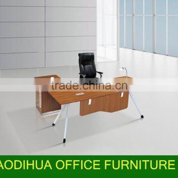 2015# modern office desk with metal frame metal leg/modern desk 13B-1