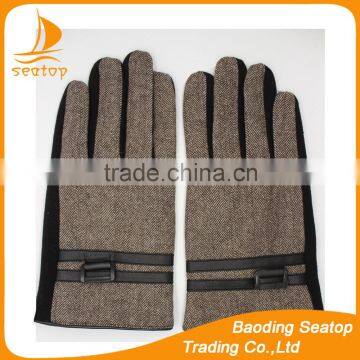 2016 fashion and cheap men's gloves made by spandex velvet and Herringbone grid cloth with buckle