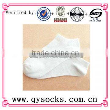 Unisex white summer cotton ankle sock