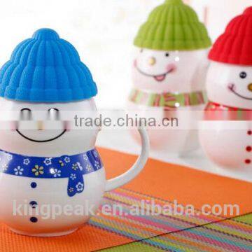 2016 Best selling snowman lovely ceramic coffee mugs joyshaker/Best ceramic coffee cup for lovers with silicone lid and spoon