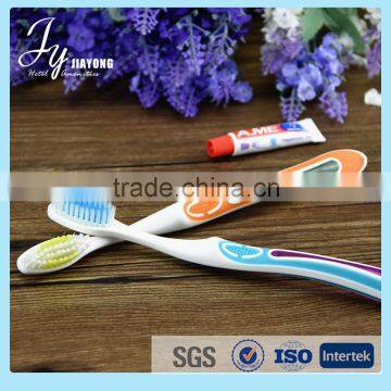 Hot selling customized cheap plastic toothbrush disposable finger toothbrush for adults