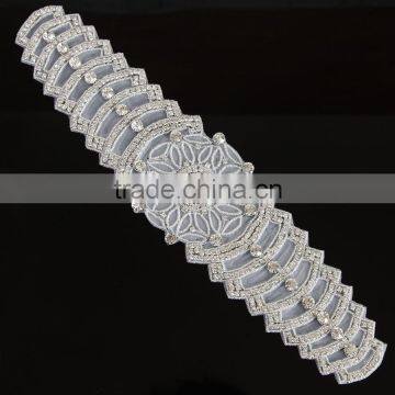 Latest Design Fashion Handmade Crystal Bridal Sash Applique R2765