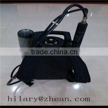 portable water mist spraying extinguisher used in fire place