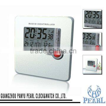 Pearl Radio Controlled Desk Clock PR010