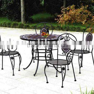 OUTDOOR METAL FURNITURES