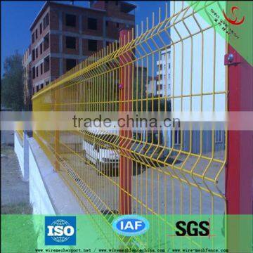 10 years factory hot sale bending welded wire mesh fence