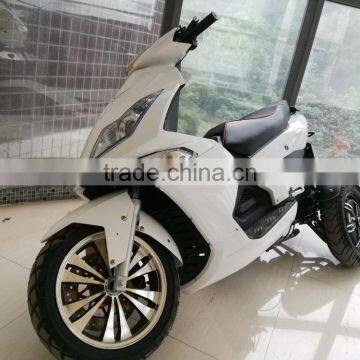 2016 New 2000w Electric 3 Wheel Scooter for Sport photo-5