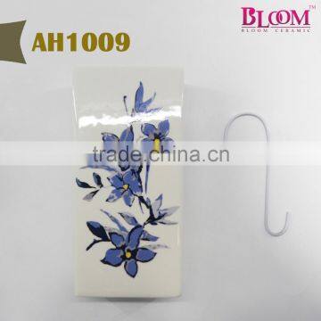 Factory price ceramic humidifier with metal "S" hook