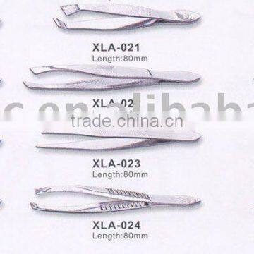 Tweezers