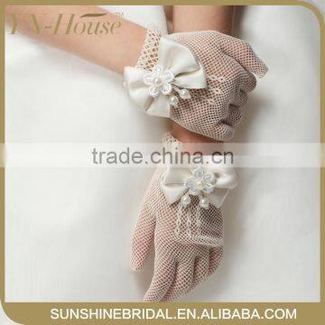 High Quality Ivory Wedding Gloves With Bows For Flower Girls