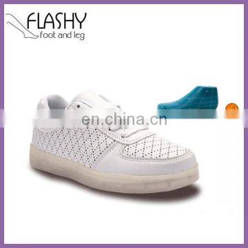 Wholesale white light casual shoes lady leisure sneakers