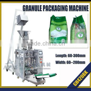 Silica gel filling and packing machine