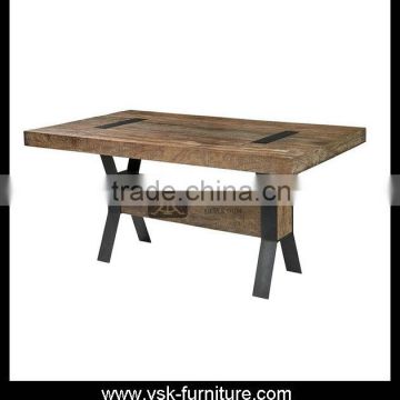 DT-155 Antique American Style Dining Room Table