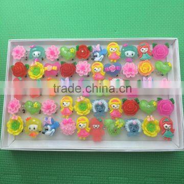 Cute little girl style Summer best selling factory resin led party ring&novelty flash ring