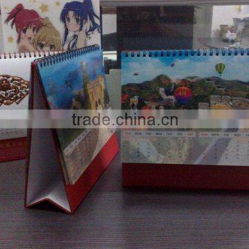 Lenticular table calender with 3D effect