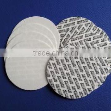 Press foam seal liner for plastic bottles