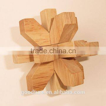 2015 Hot Sale Wooden IQ Intelligent PuzzleKongming Lock Brain Teaser Plum Blossom photo-2