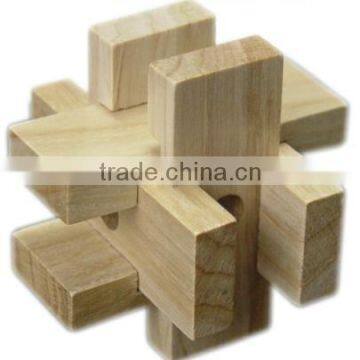 WOODEN PUZZLE