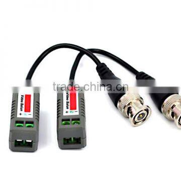 Hot selling High quality Long-distance black Color Passive CCTV video balun Anti-jamming video balun with rj45 YJS-202P