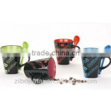 12oz Glazed V Shape Ceramic Spoon Mug with Decals