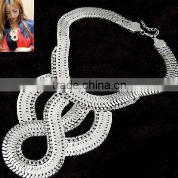 CZ97330 New Charm Vintage Fashion Snake Chain Statement Bib Chunky Necklace