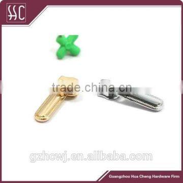 hot sale metal zipper puller,fancy design shiny gold zipper puller, metal hardware for handbag use